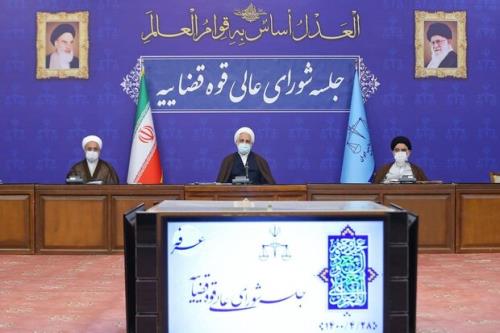دادستان كل كشور همراه با تعزیرات به مساله گرانفروشی ورود كند