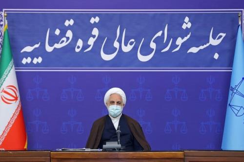 خیلی از مفاسد با ارتقا فرهنگ عمومی ریشه کن می شوند