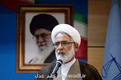 مدیران باید به دنبال تسهیل امور مردم باشند