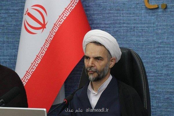 با اصلاح ساختارها می توان از بروز فسادهای موردی جلوگیری کرد