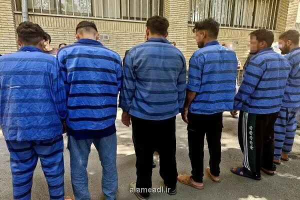 بازداشتی زیر ۱۸ سال نداشتیم