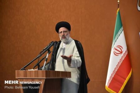 ادامه مبارزه قاطعانه با مفاسد اقتصادی