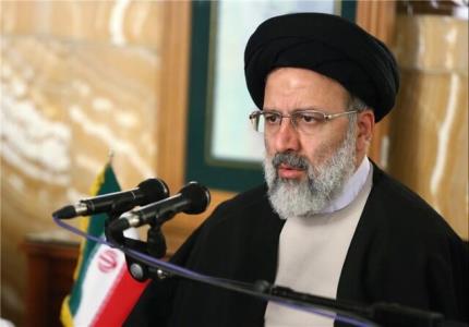 میدان داران اقتصاد برای اجرای فرمان رهبر انقلاب باید سر از پا نشناسند