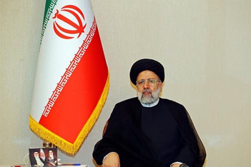 تحریم های آمریكا نمی تواند سبب توقف جمهوری اسلامی ایران شود