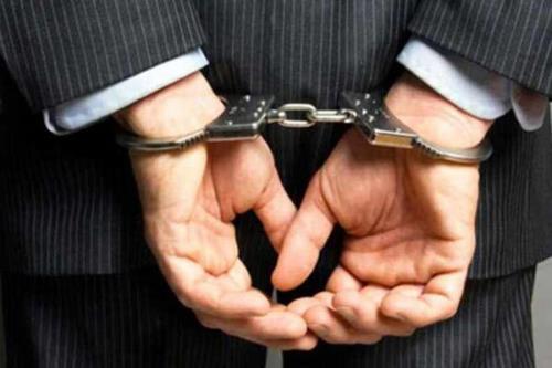 20 نفر از مسئولین اداری و اجرایی كرمان دستگیر شدند